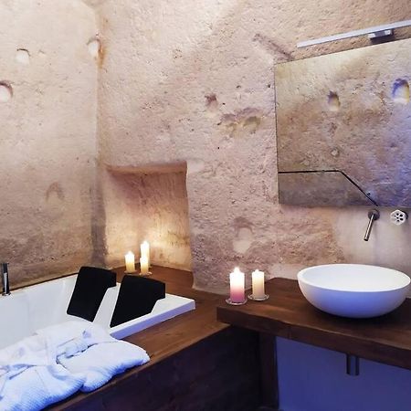 Fornaci 46 Sassi Con Idromassaggio Villa Matera Eksteriør billede